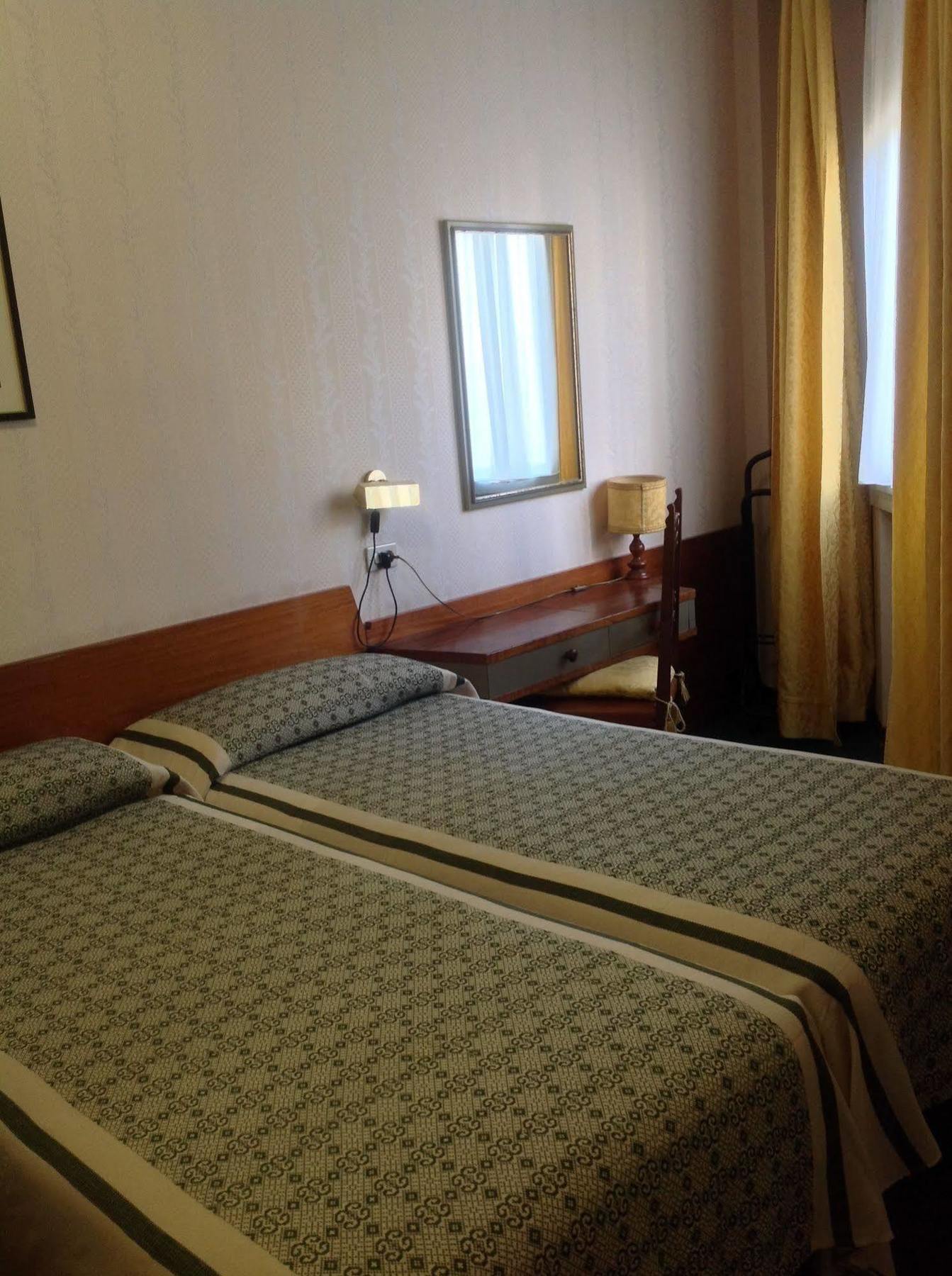 Hotel London Mailand